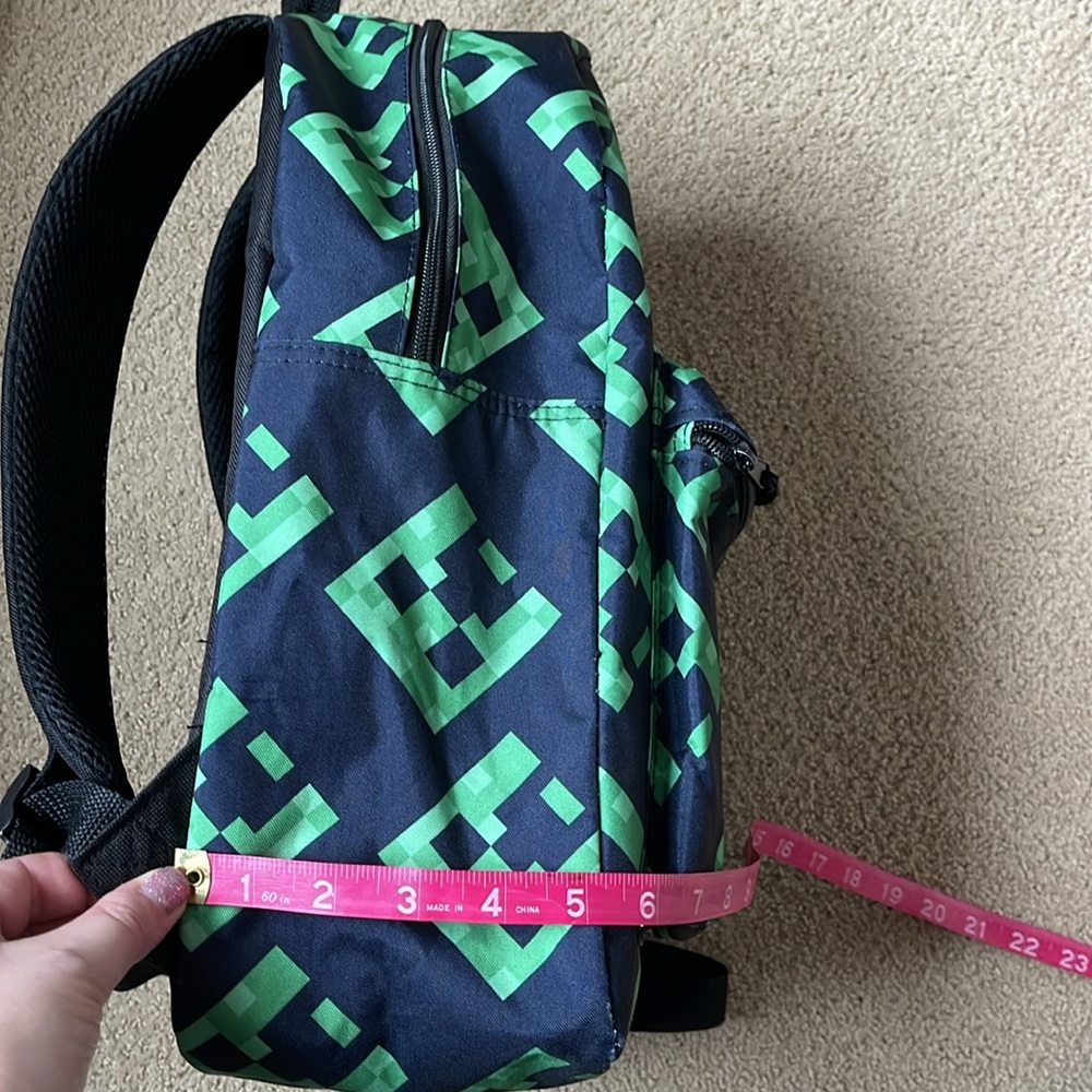 Minecraft backpack - Picture 12 of 13